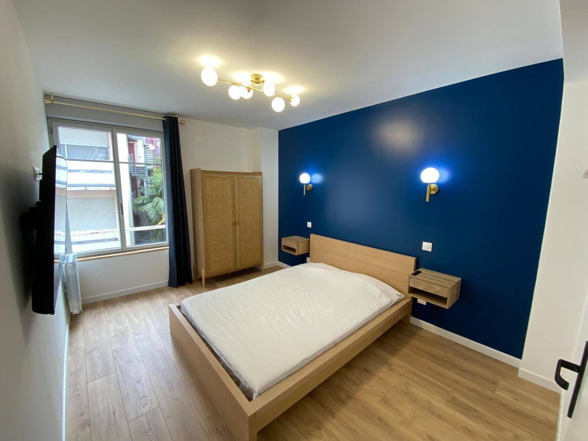 Madonna Elegance, Proche Sanctuaire, 95M2 Apartment Lourdes Bagian luar foto