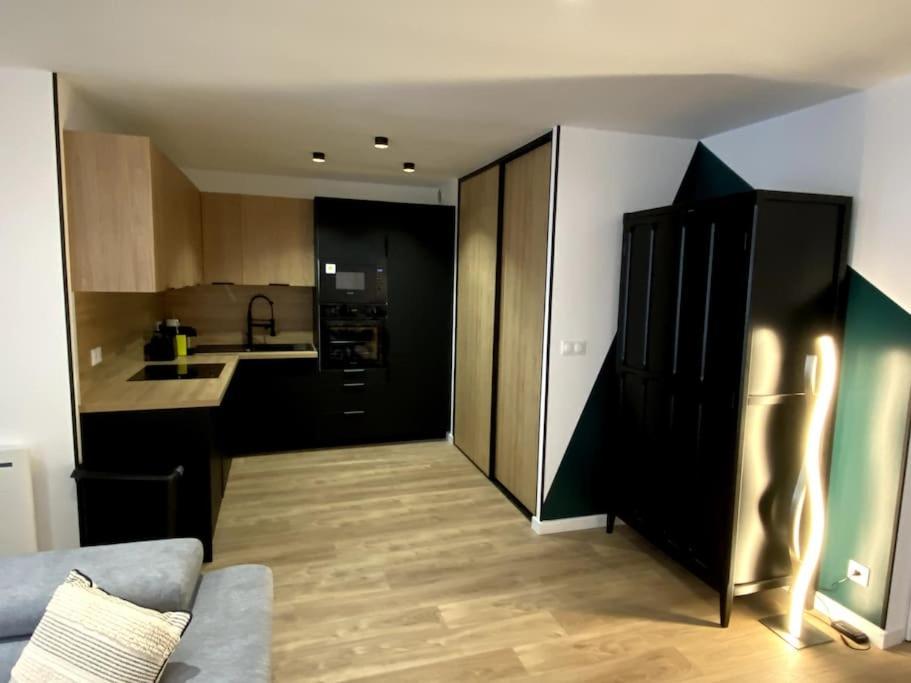 Madonna Elegance, Proche Sanctuaire, 95M2 Apartment Lourdes Bagian luar foto